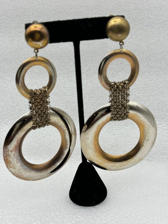 handcrafted Jewelry - 1970s Double Ring Mesh Brass Clip Earrings